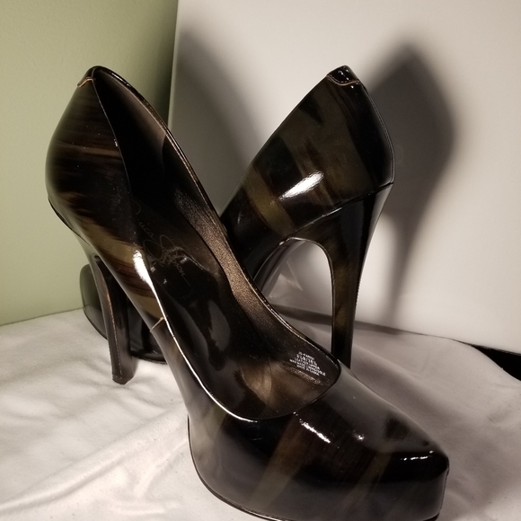 Patent leather Pump - Picture 5 of 6